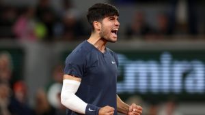 Tsitsipas vs Alcaraz: फ्रेंच ओपन क्वार्टर फाइनल में बड़ा मुकाबला Tsitsipas vs Alcaraz: फ्रेंच ओपन क्वार्टर फाइनल में बड़ा मुकाबला