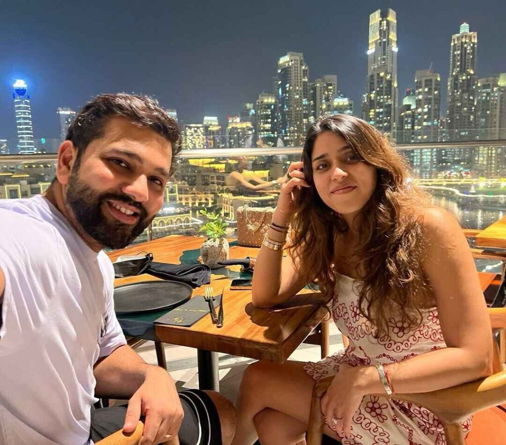 रोज के इतने लाख कमाते है Rohit Sharma, यहां जानिए Earning Sources और Net Worth  