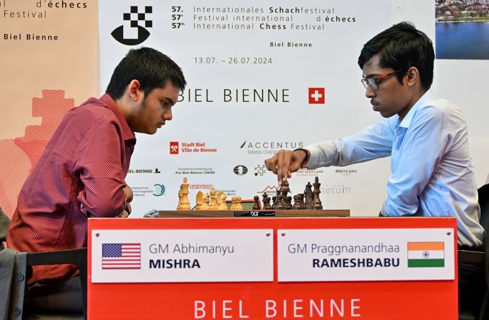 57th Biel GMT Blitz में प्रज्ञानंदधा ने उड़ाया गर्दा, फाइनल में बनाई जगह 57th Biel GMT Blitz में प्रज्ञानंदधा ने उड़ाया गर्दा, फाइनल में बनाई जगह