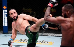 'Don't give two sh*ts'- Leon Edwards unbothered by Khabib training Belal  
