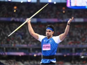 Neeraj Chopra Settles for Silver, Pakistan's Arshad Nadeem Gets Gold Neeraj Chopra Settles for Silver, Pakistan's Arshad Nadeem Gets Gold