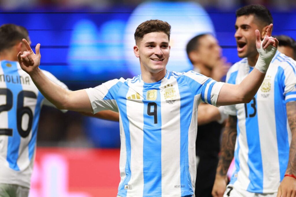 Arsenal and Chelsea target £77m move for Man City star Julian Alvarez  