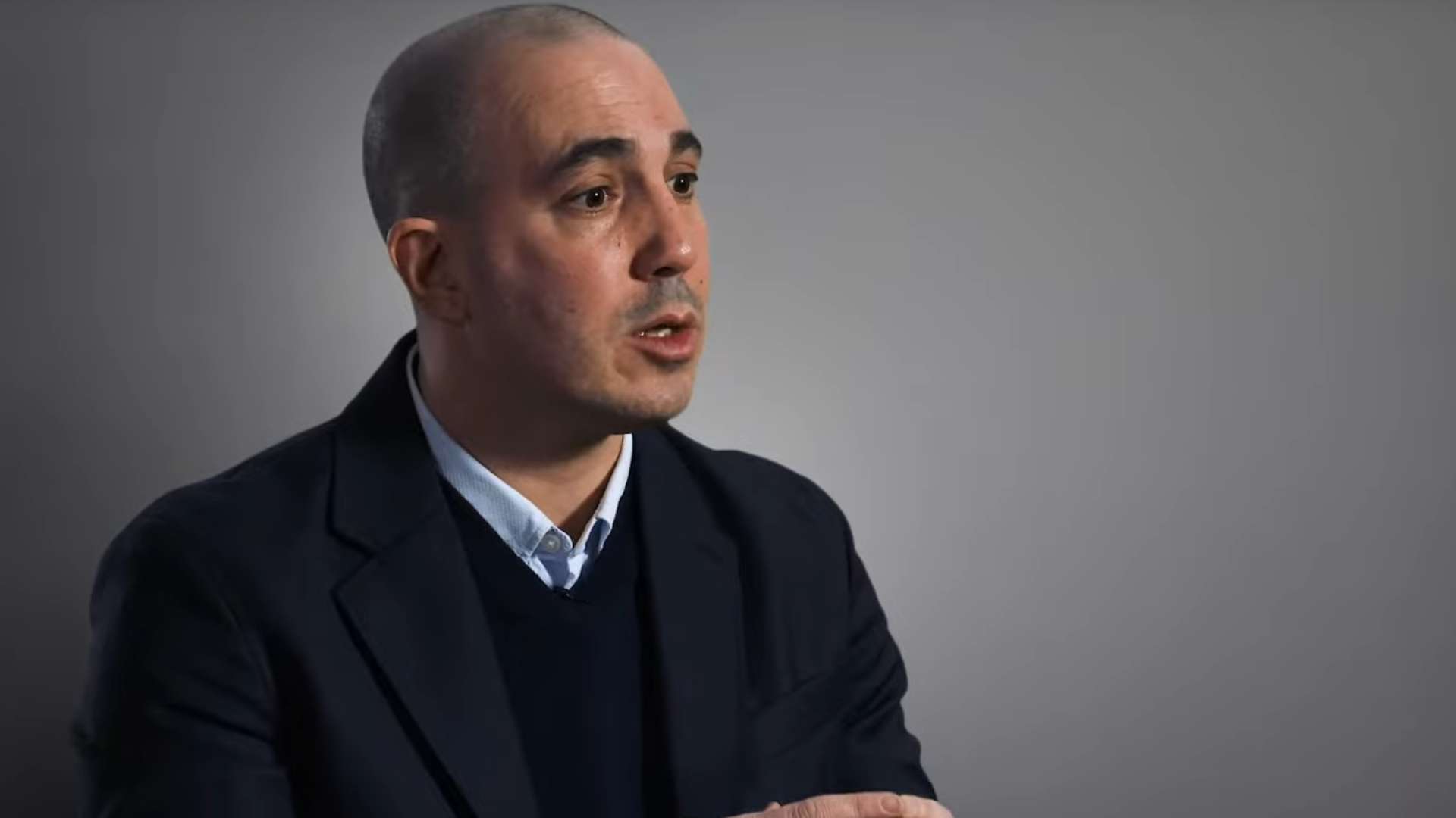 Hiding something?! Man Utd CEO Berrada wipes social media  