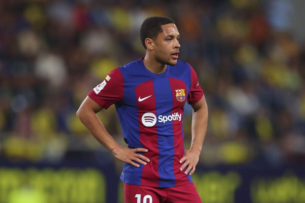 Fabrizio Romano Reports Vitor Roque Rejects Another Saudi Club Offer  
