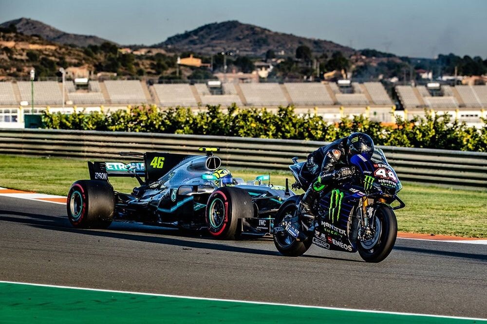 Formula 1 के कुछ शेयर बेचकर MotoGP का अधिग्रहण करेगी लिबर्टी मीडिया Formula 1 के कुछ शेयर बेचकर MotoGP का अधिग्रहण करेगी लिबर्टी मीडिया