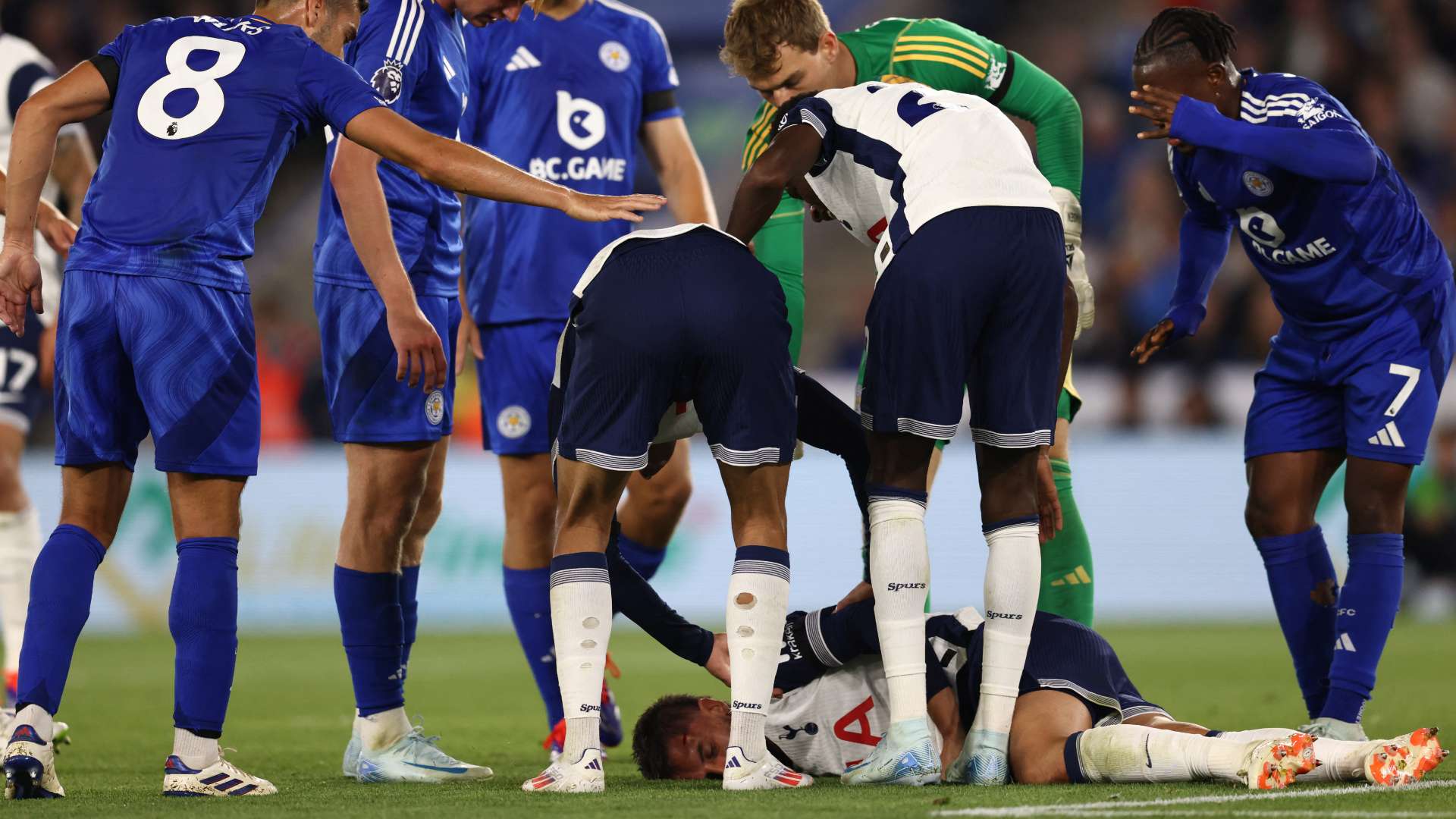 Tottenham star Bentancur stretchered off in worrying scenes  