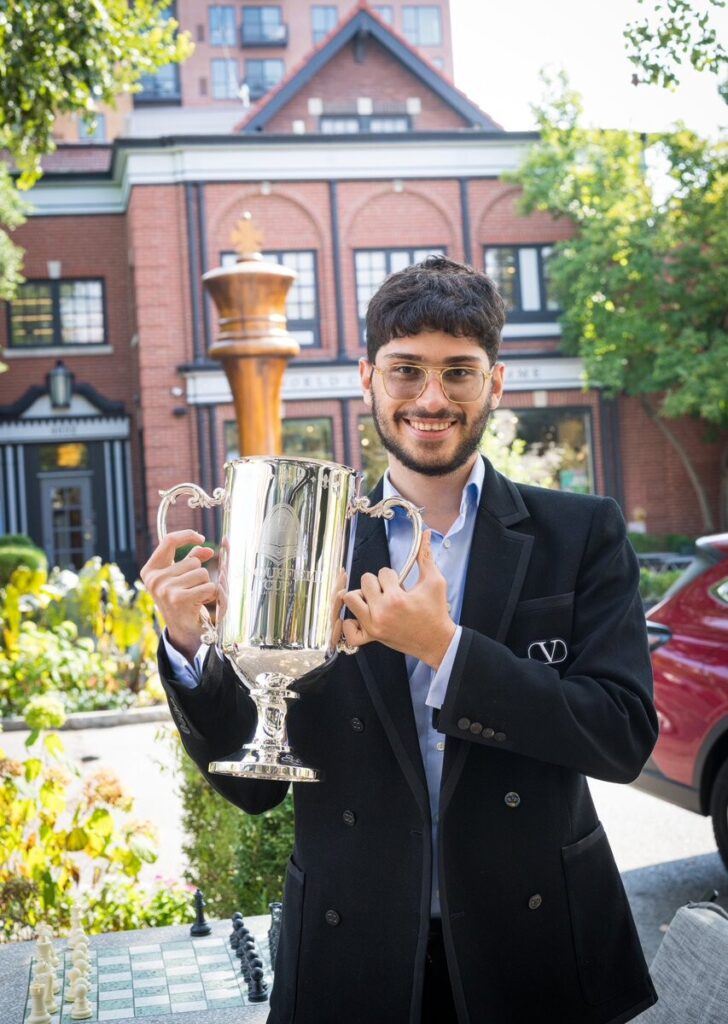 Sinquefield Cup के दूसरी बार चैंपियन बने Firouzja, रचा इतिहास Sinquefield Cup के दूसरी बार चैंपियन बने Firouzja, रचा इतिहास