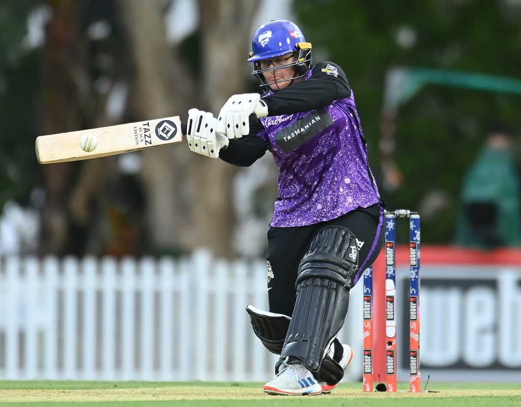 Lizelle Lee signs two year deal with Hobart Hurricanes  
