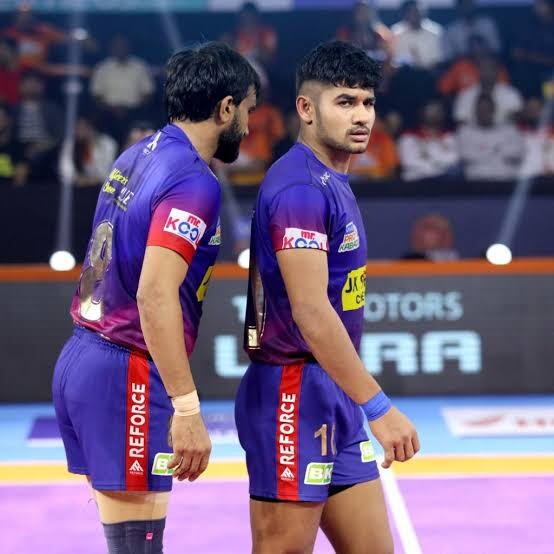ऑक्शन से पहले जानिए PKL 11 के लिए Dabang Delhi की Squad कैसी है? ऑक्शन से पहले जानिए PKL 11 के लिए Dabang Delhi की Squad कैसी है?
