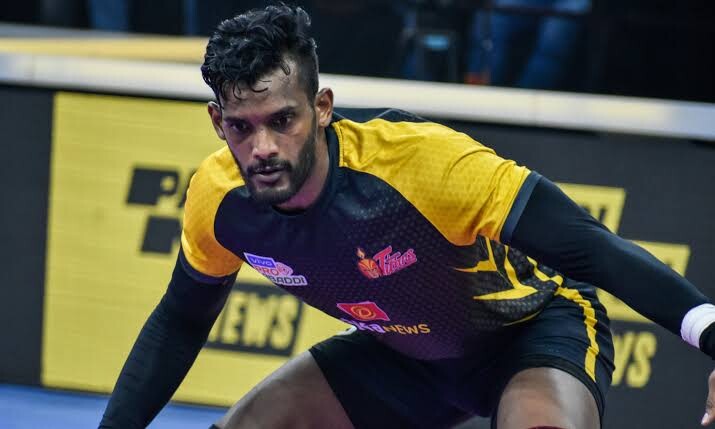 सीजन 1 से लेकर 11 तक, जानिए PKL इतिहास के सबसे महंगे खिलाड़ी कौन है? सीजन 1 से लेकर 11 तक, जानिए PKL इतिहास के सबसे महंगे खिलाड़ी कौन है?