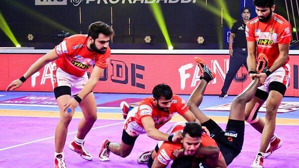 PKL 11 ऑक्शन के बाद Gujarat Giants की पूरी Squad कैसी है? यहां जानिए सबकुछ PKL 11 ऑक्शन के बाद Gujarat Giants की पूरी Squad कैसी है? यहां जानिए सबकुछ