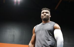 "Biggest Problem..."- Renan Ferreira warns Francis Ngannou ahead of their clash  