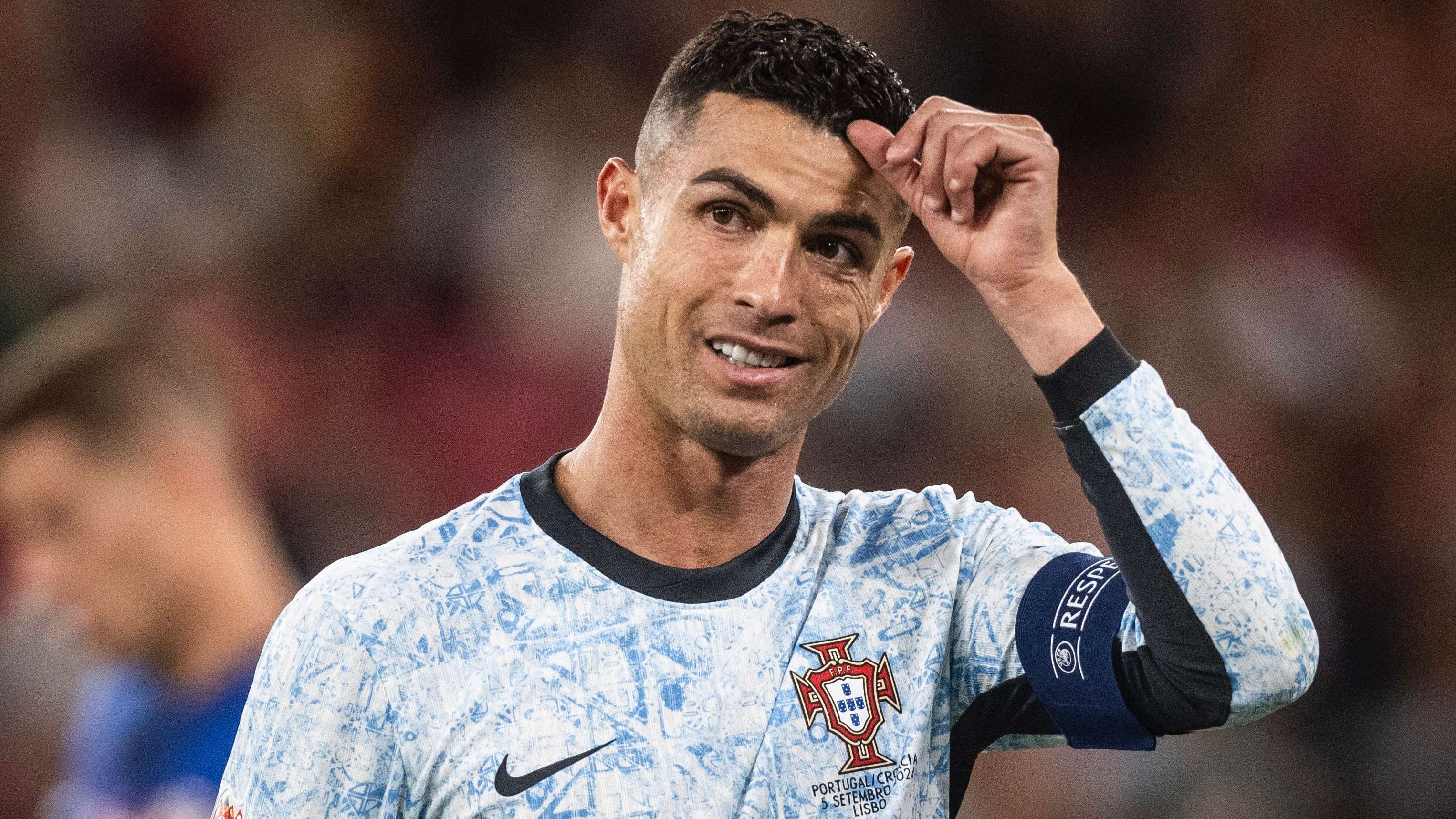 1000 goals for Ronaldo? Martinez gives his verdict on target  