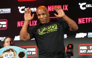 "I’d be afraid"- Mike Tyson reveals he would avoid fighting David Benavidez  