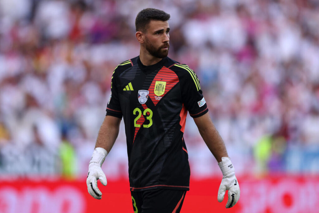 Barcelona target two goalkeepers for January transfer after Ter Stegen injury  