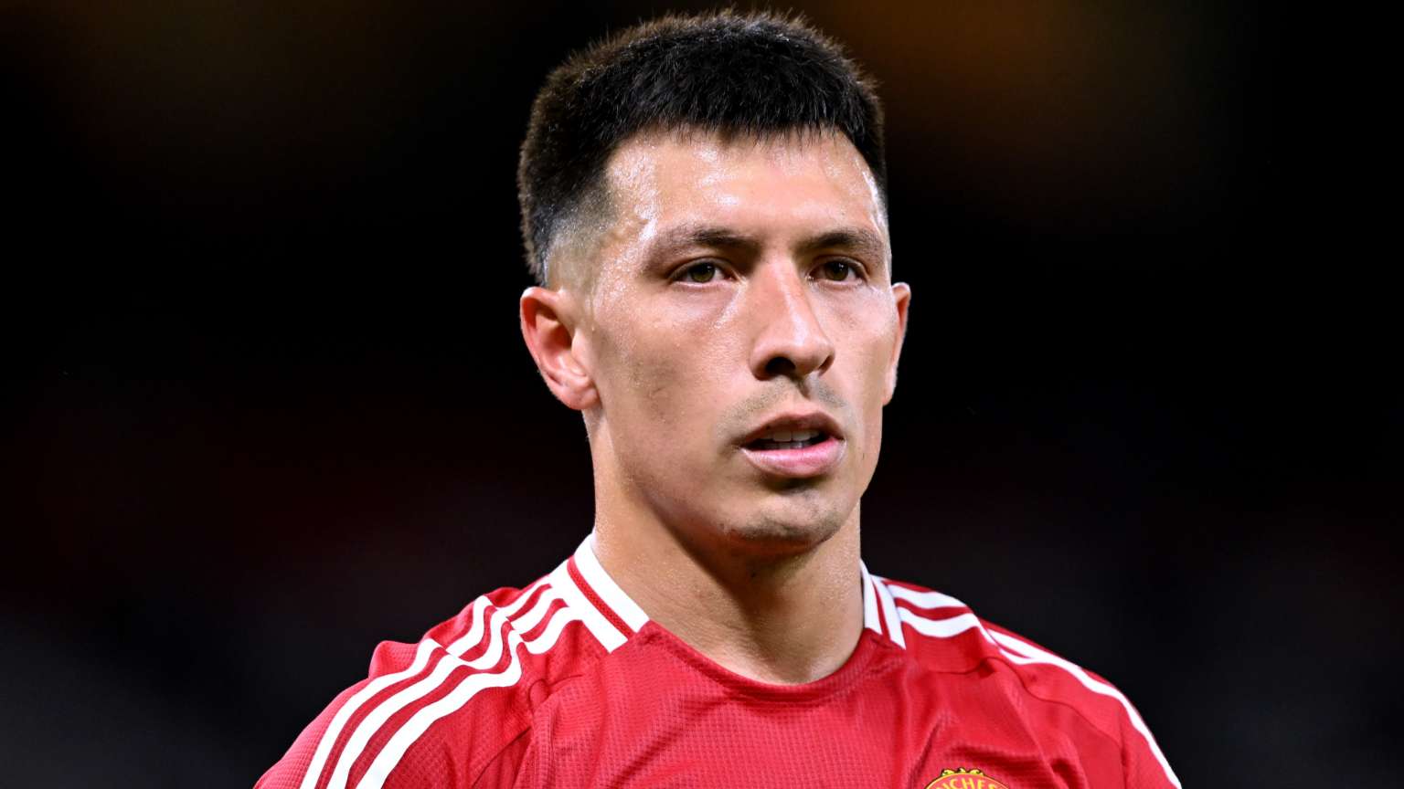Did Lisandro Martinez escape a red card against Crystal Palace?  