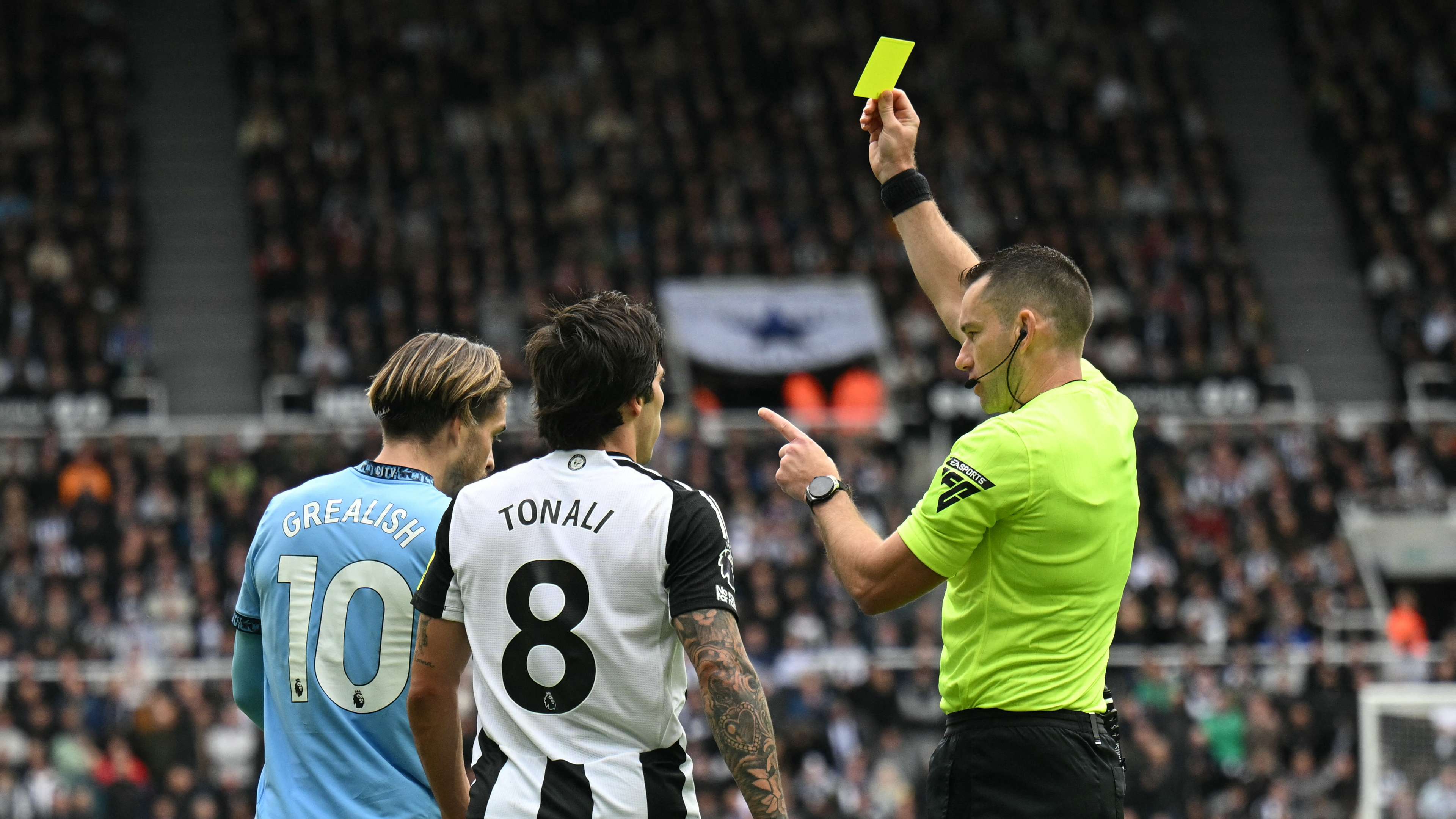 'Dark arts' - Arsenal fans rage after lucky Grealish escapes red  