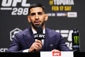 Ilia Topuria issues stern warning to Max Holloway ahead of their title fight Ilia Topuria issues stern warning to Max Holloway ahead of their title fight