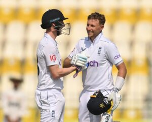 Brook and Root Shatter England Partnership Record in Historic Test Brook and Root Shatter England Partnership Record in Historic Test