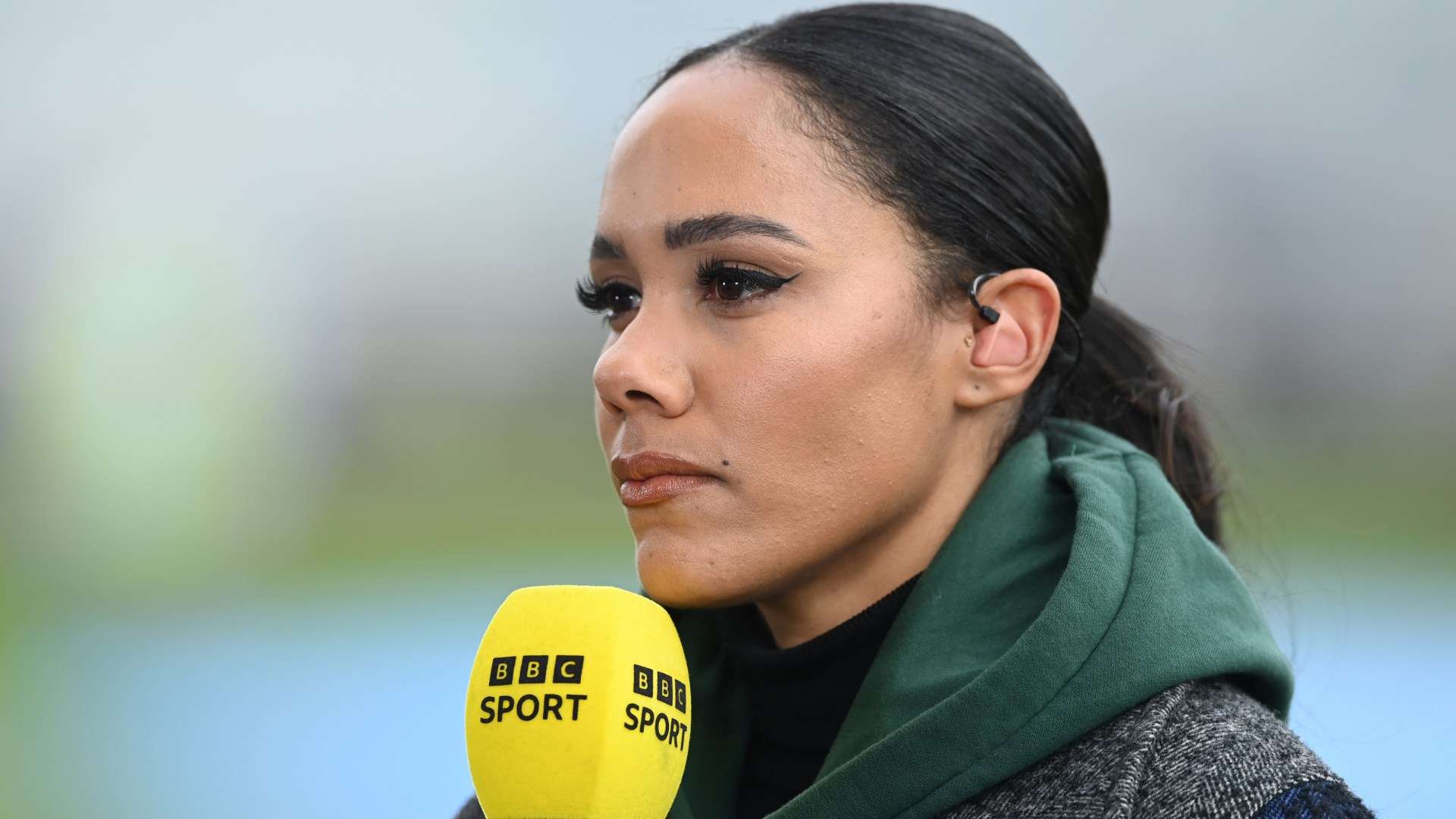 Alex Scott 'hugely hurt' by BBC & could quit Football Focus  