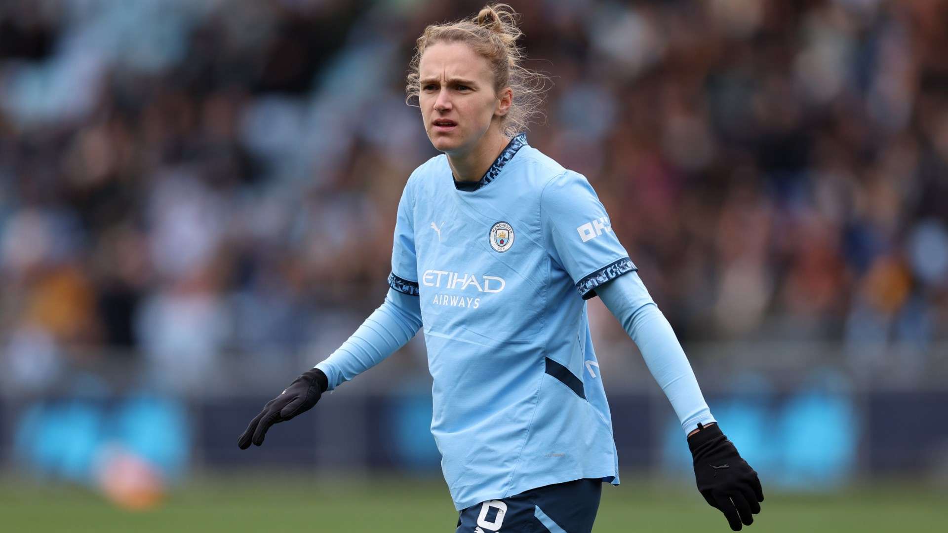 Man Utd's Hojlund 'feels good again' despite injury warning  