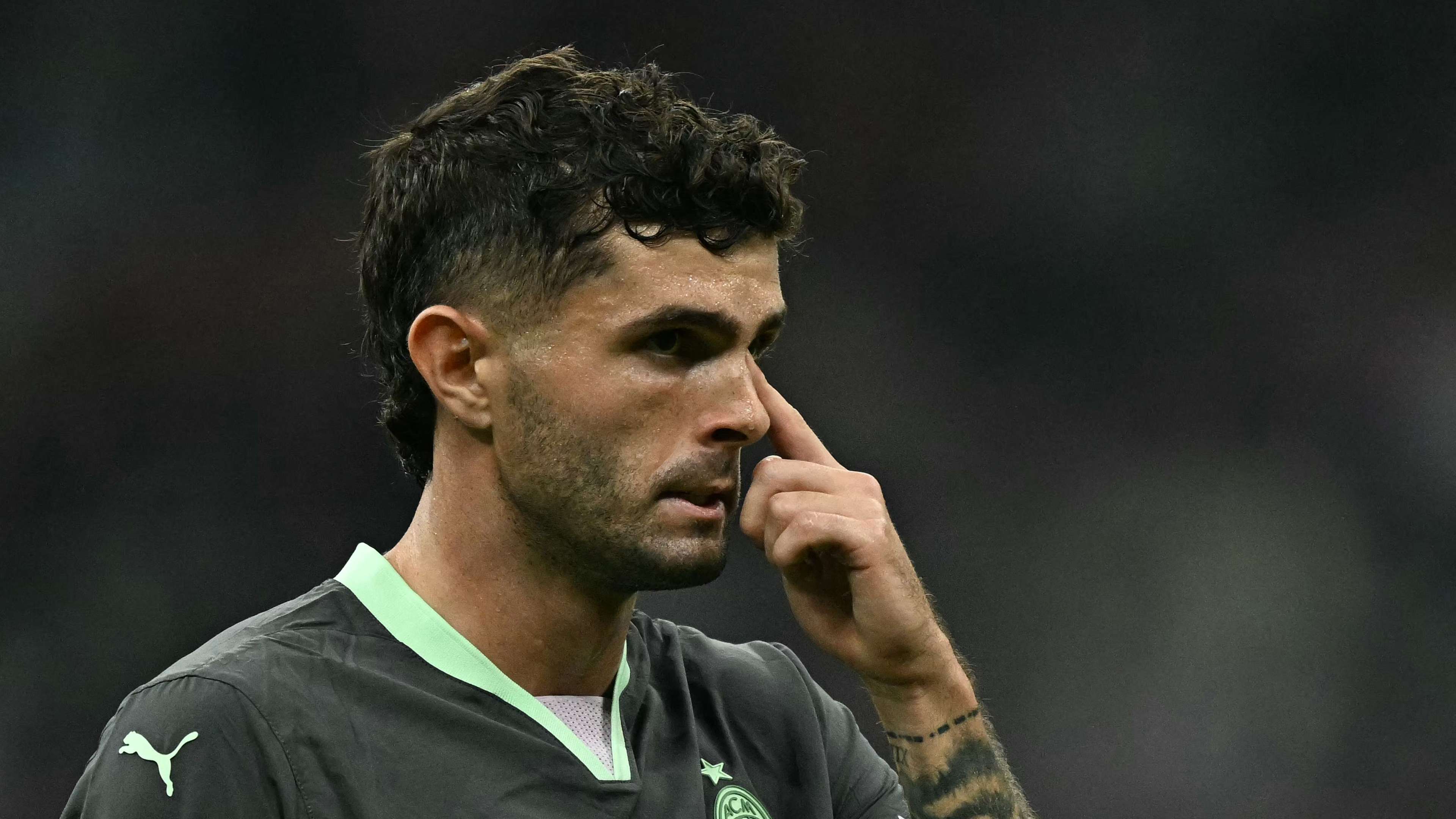 Milan president slams 'incomprehensible' postponement  