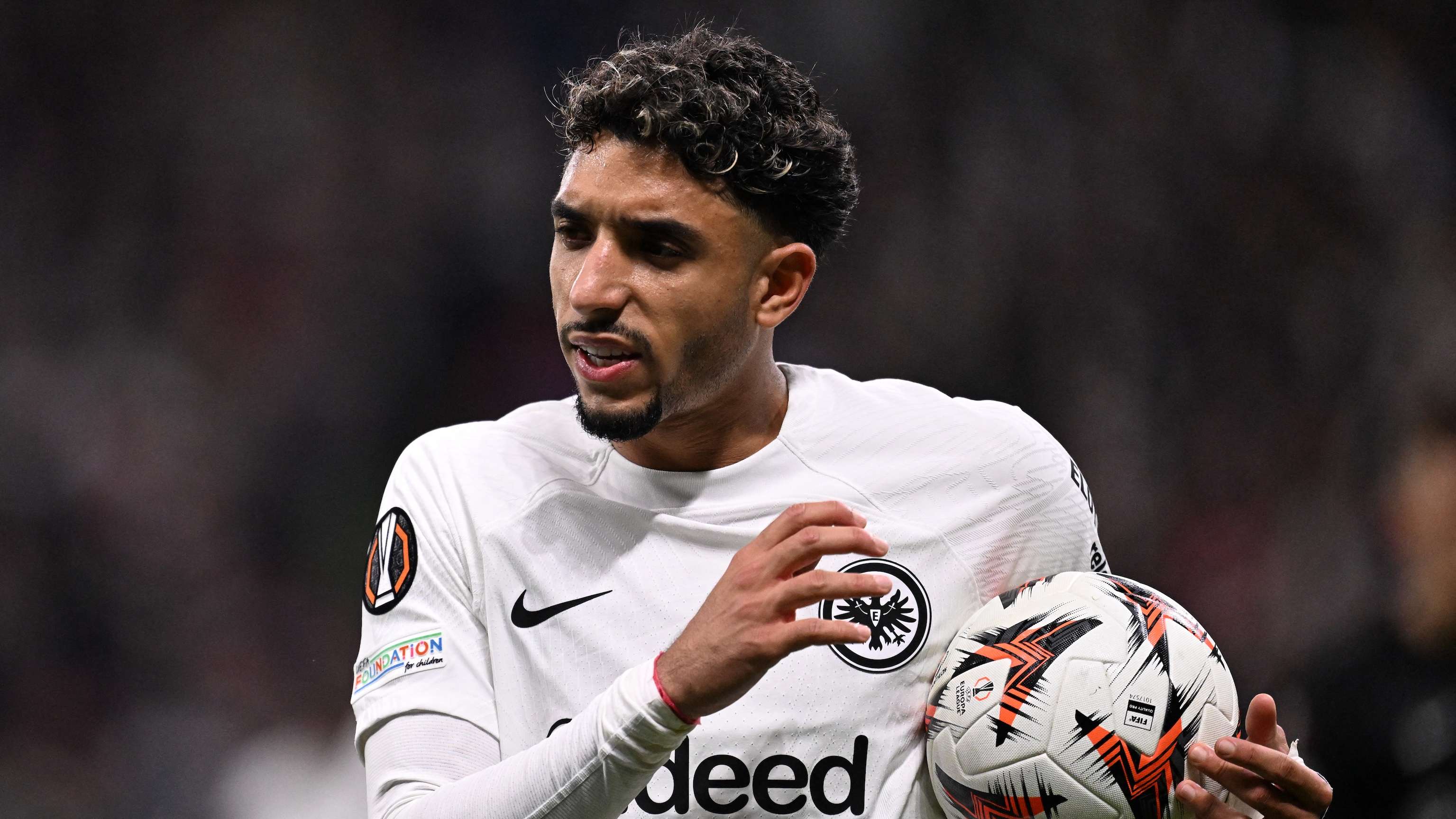 Frankfurt's asking price for Liverpool-linked Marmoush revealed  