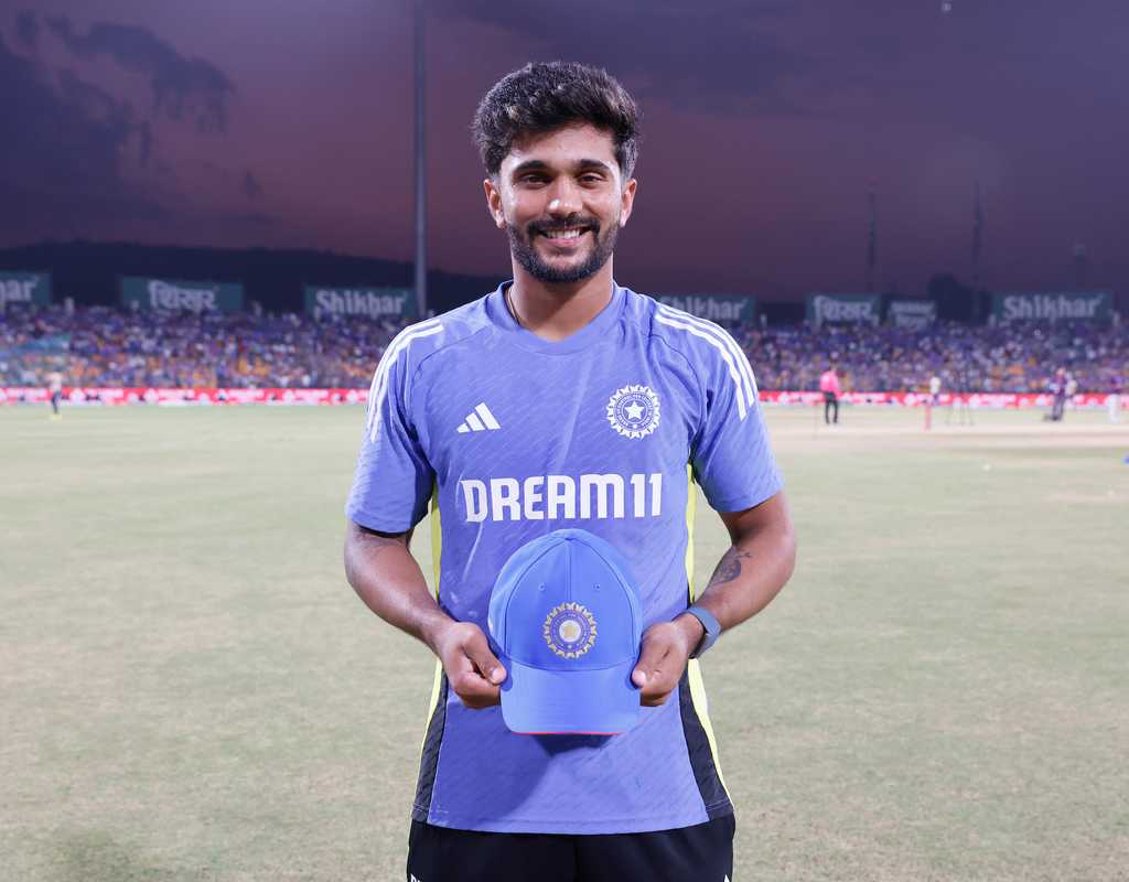 Abhimanyu Easwaran, Harshit Rana, Nitish Reddy picked for Australia Tests  
