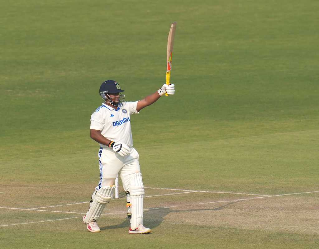 Sarfaraz Khan's double ton props up Mumbai  