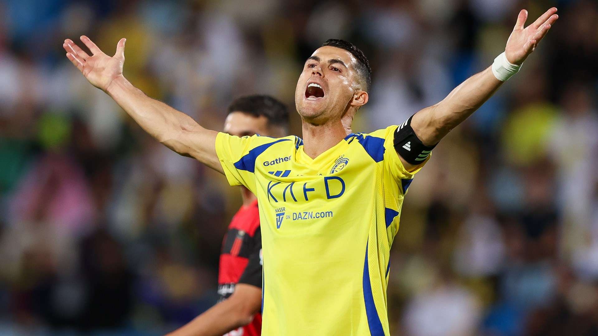 Ronaldo set to lose key team-mate to Mourinho's Fenerbahce  