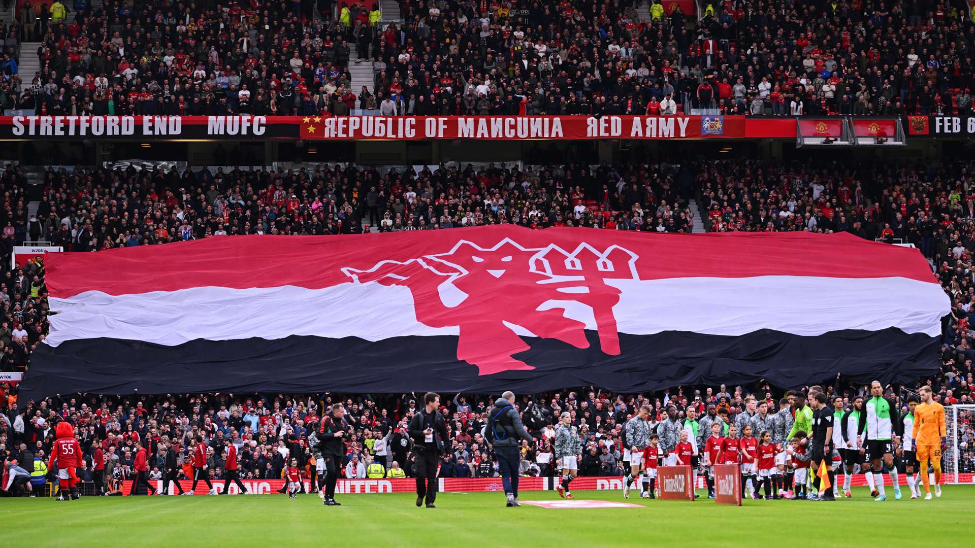Man Utd slammed for 'offensive' mid-season ticket price hikes  