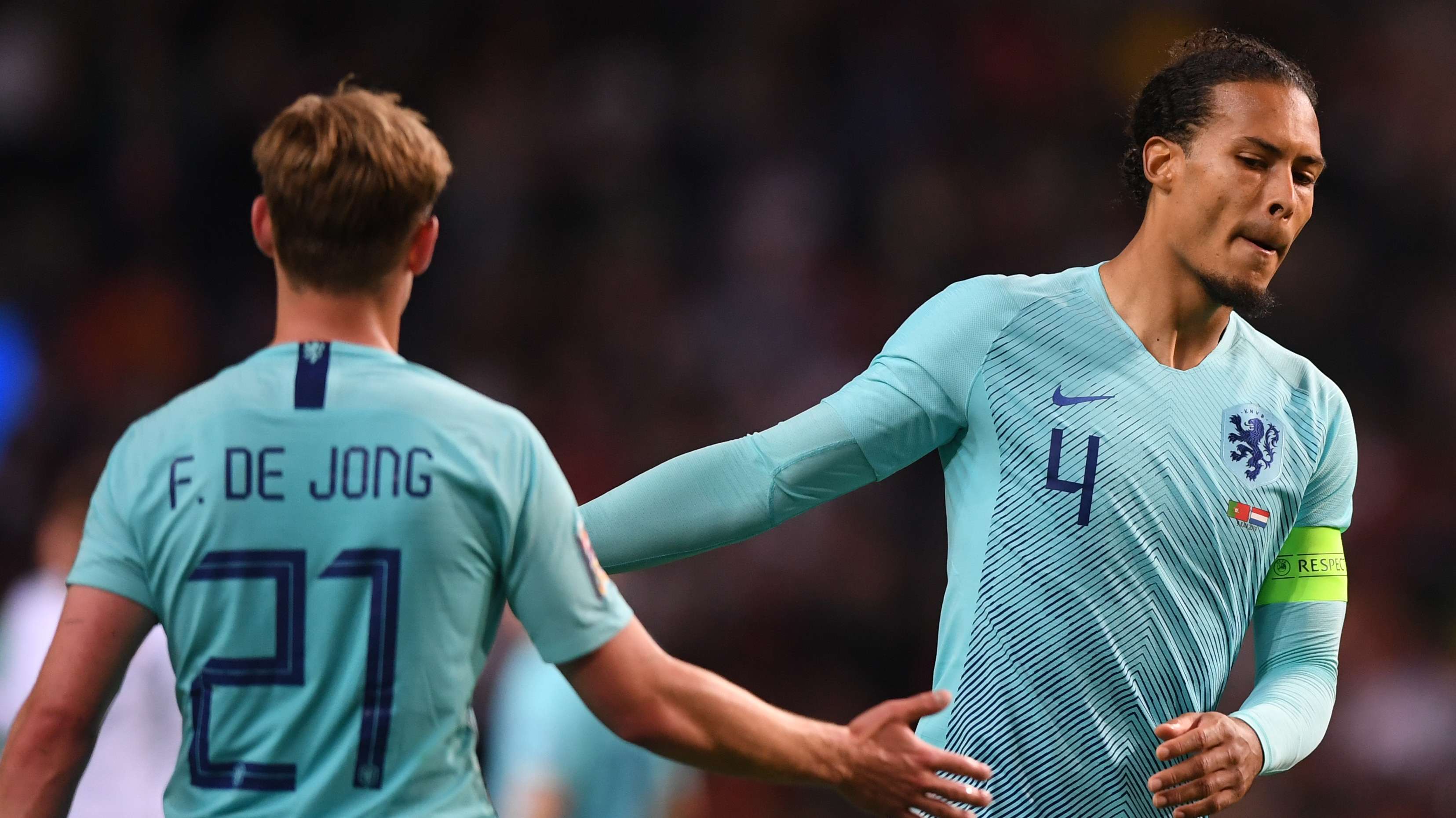 Van Dijk & De Jong released from Netherlands squad  