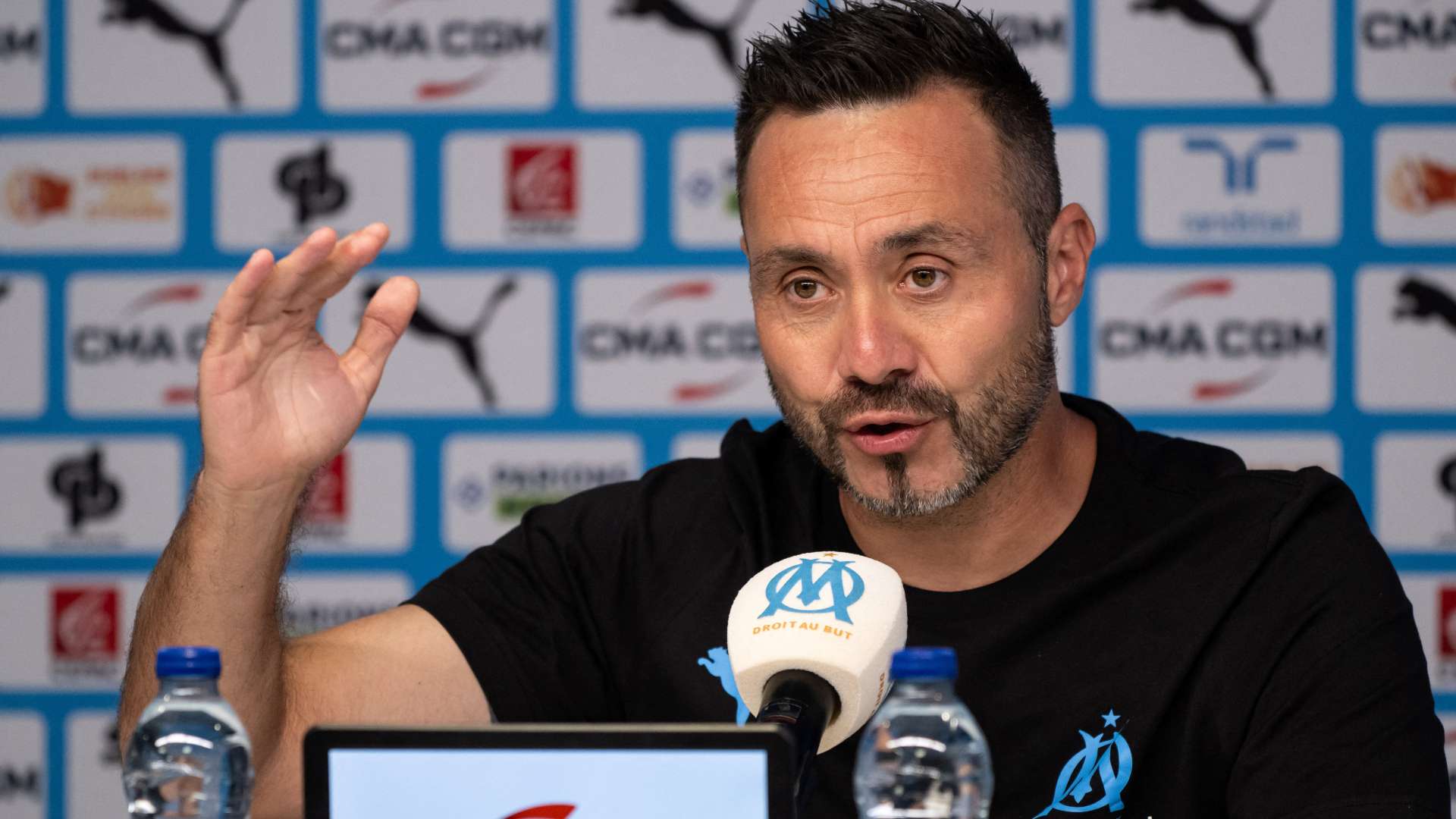 De Zerbi 'shows Man Utd contract offer' to Marseille squad  