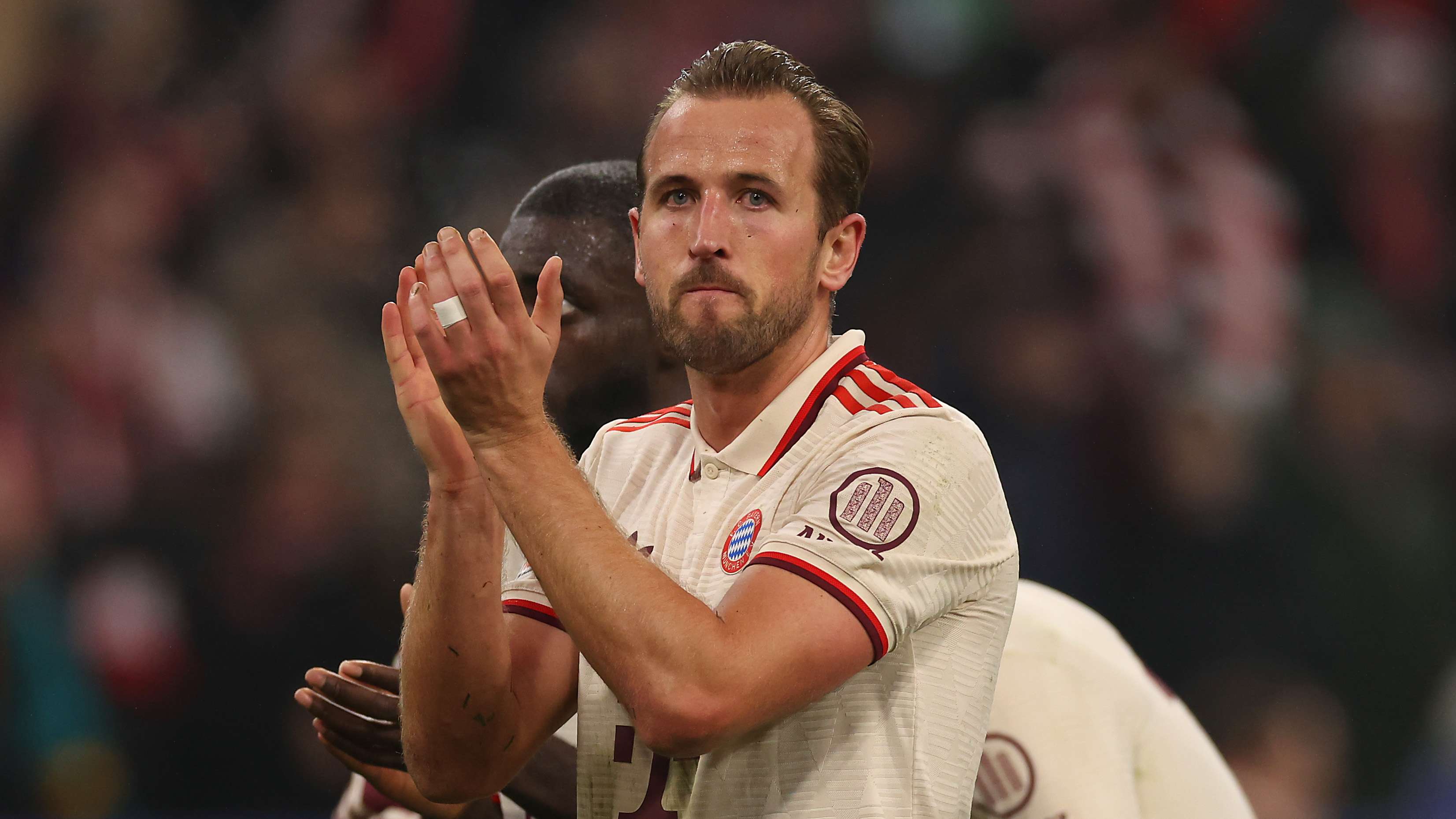 Kane celebrates Bayern win after quiet display vs St Pauli  
