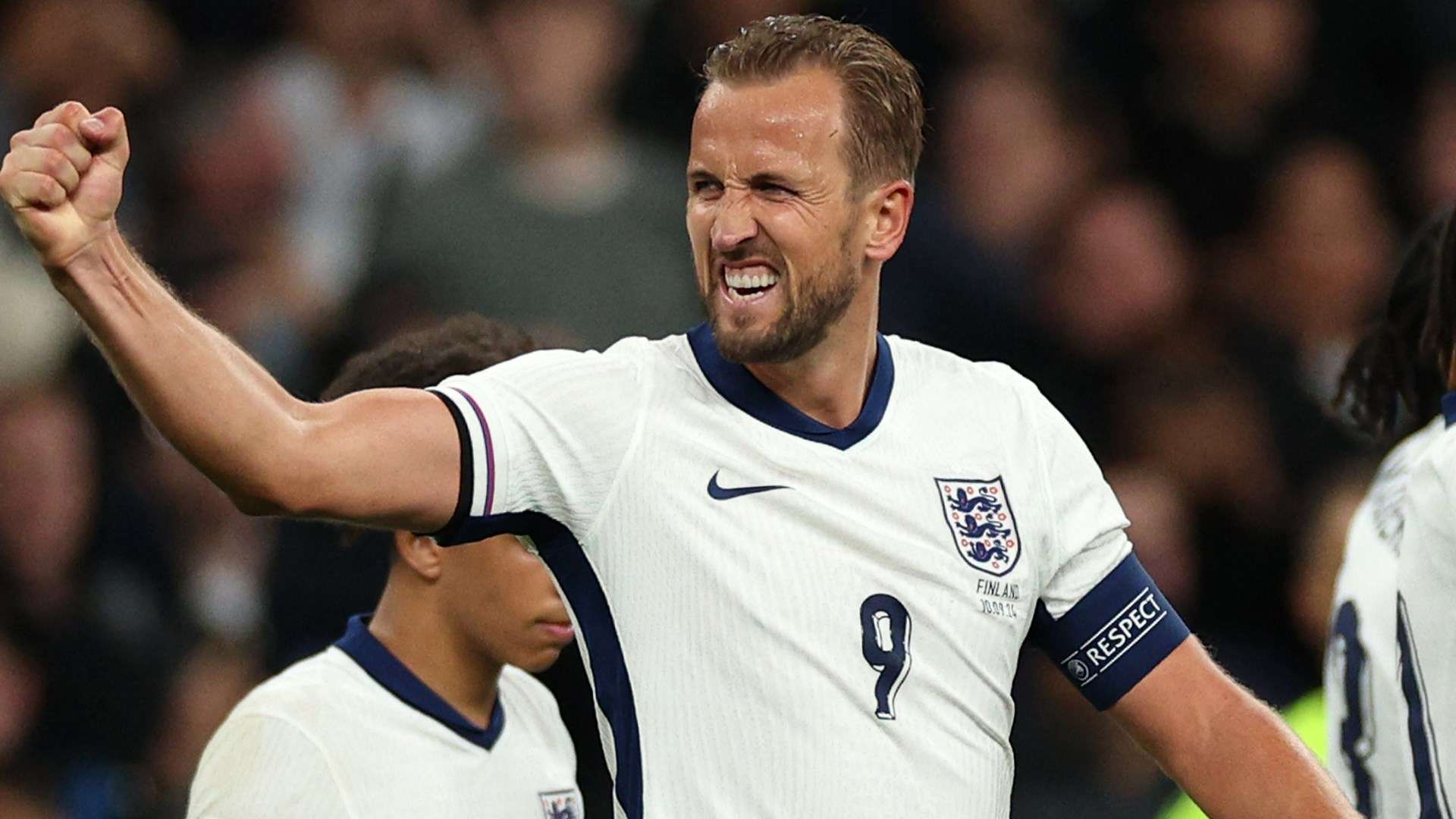 Kane has no plans to retire from England duty after World Cup  