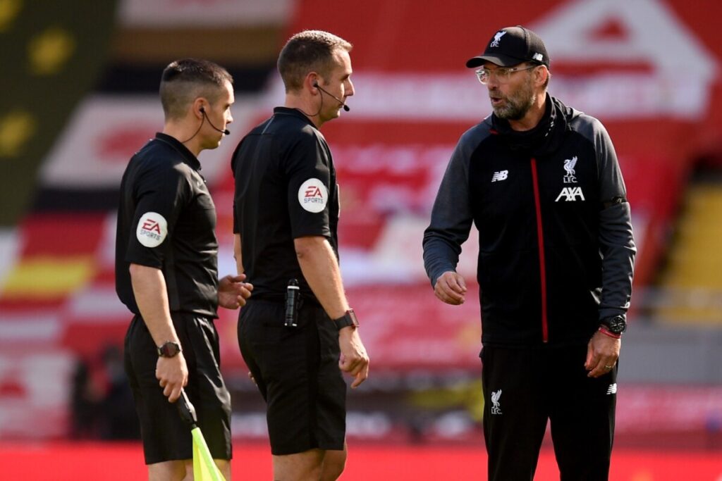 Premier League Referee David Coote Suspended After Alleged Liverpool Abuse Premier League Referee David Coote Suspended After Alleged Liverpool Abuse