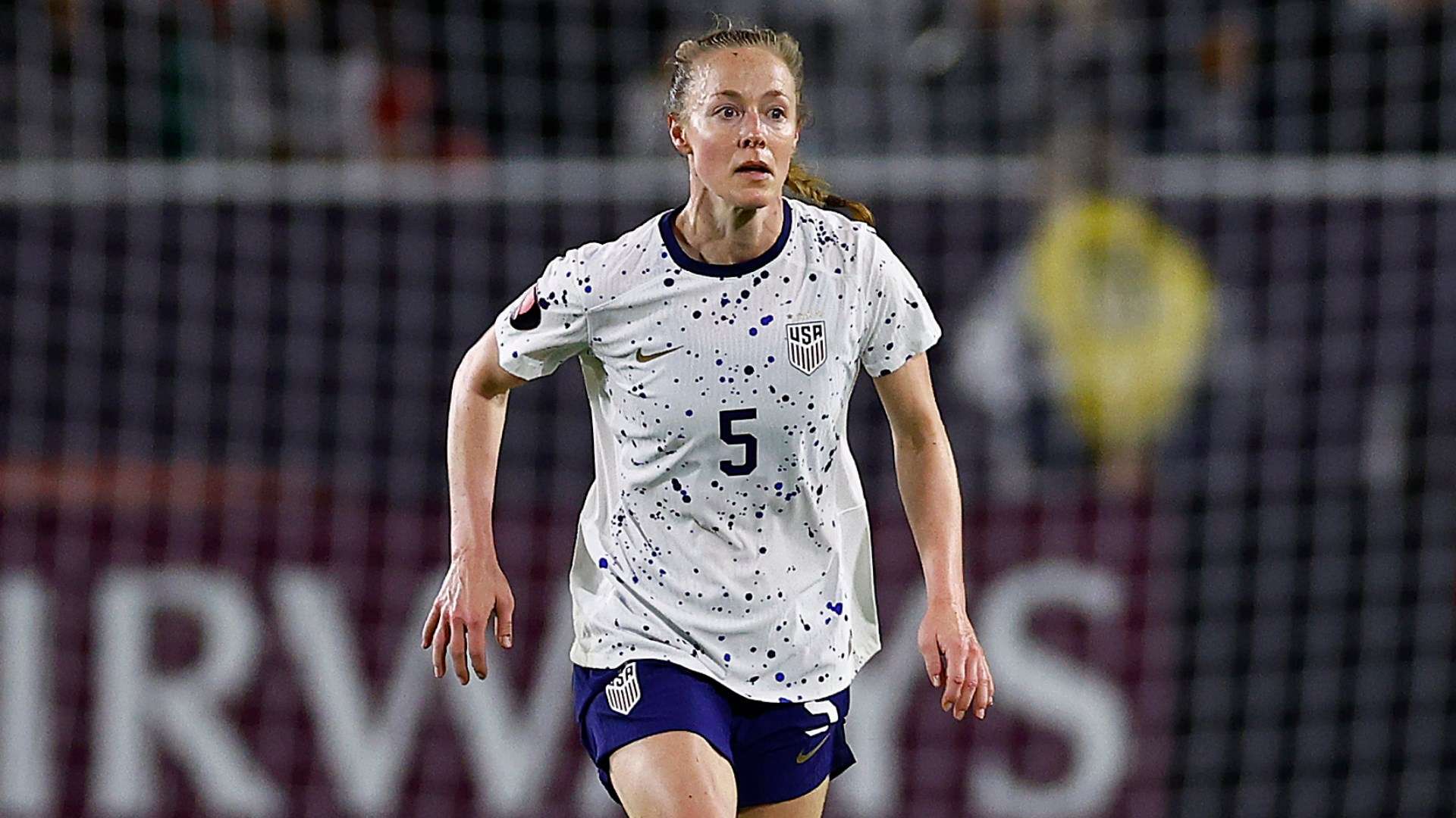 USWNT defender Sauerbrunn announces professional retirement  