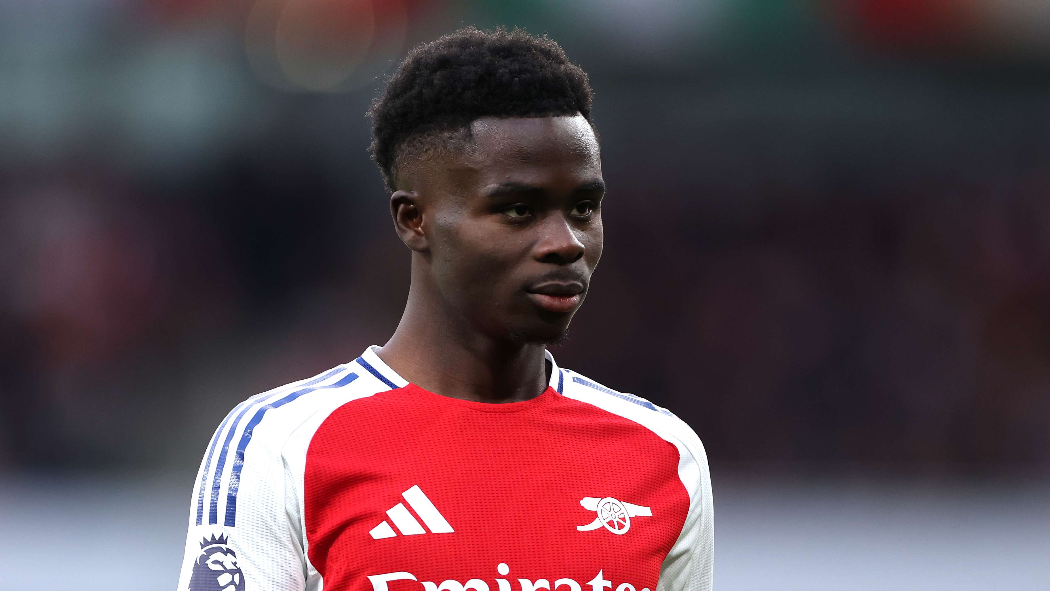 Saka vows to "come back stronger" after hamstring surgery  