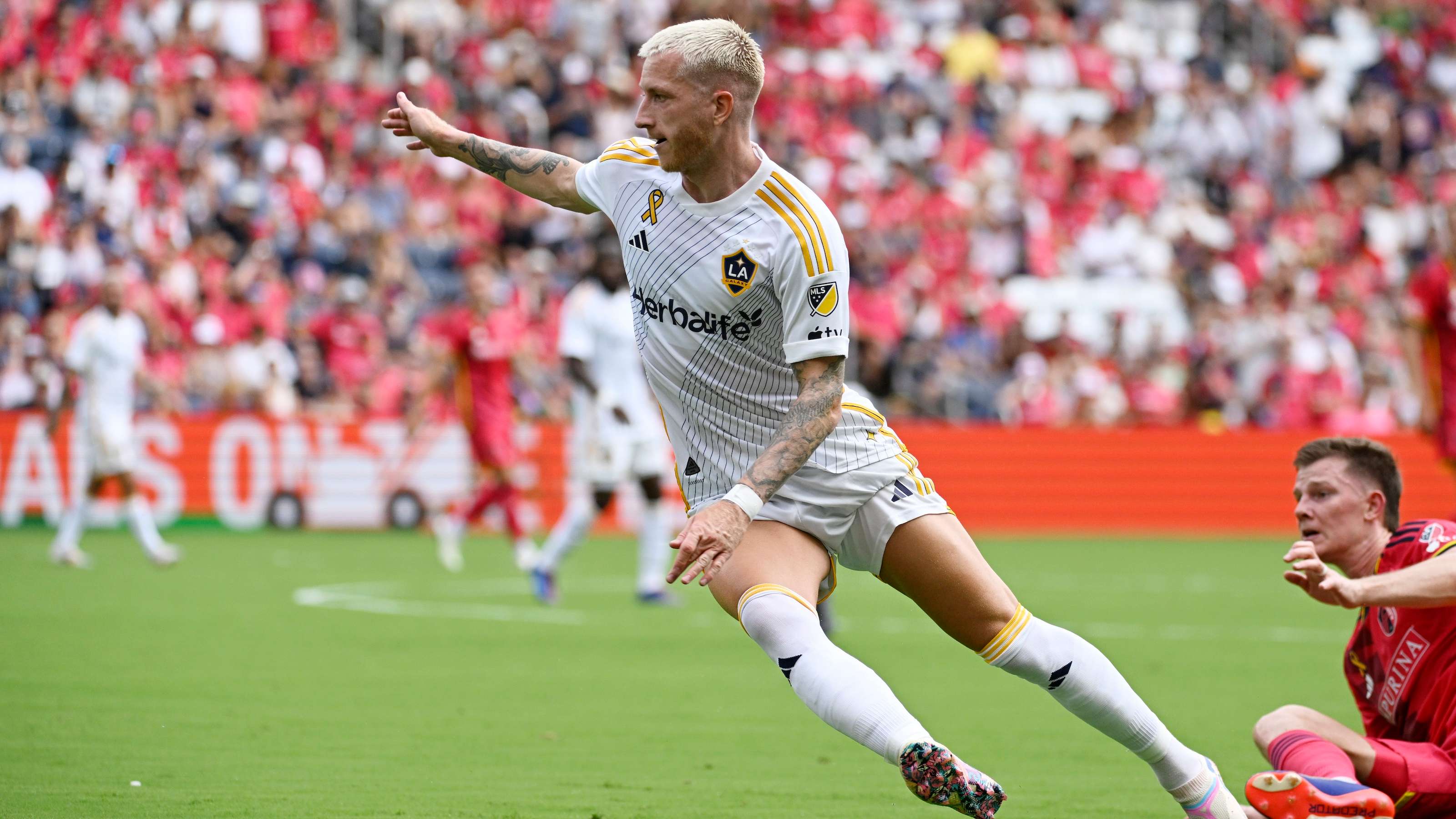 Reus' Cup final experience could be crucial for a LA Galaxy  