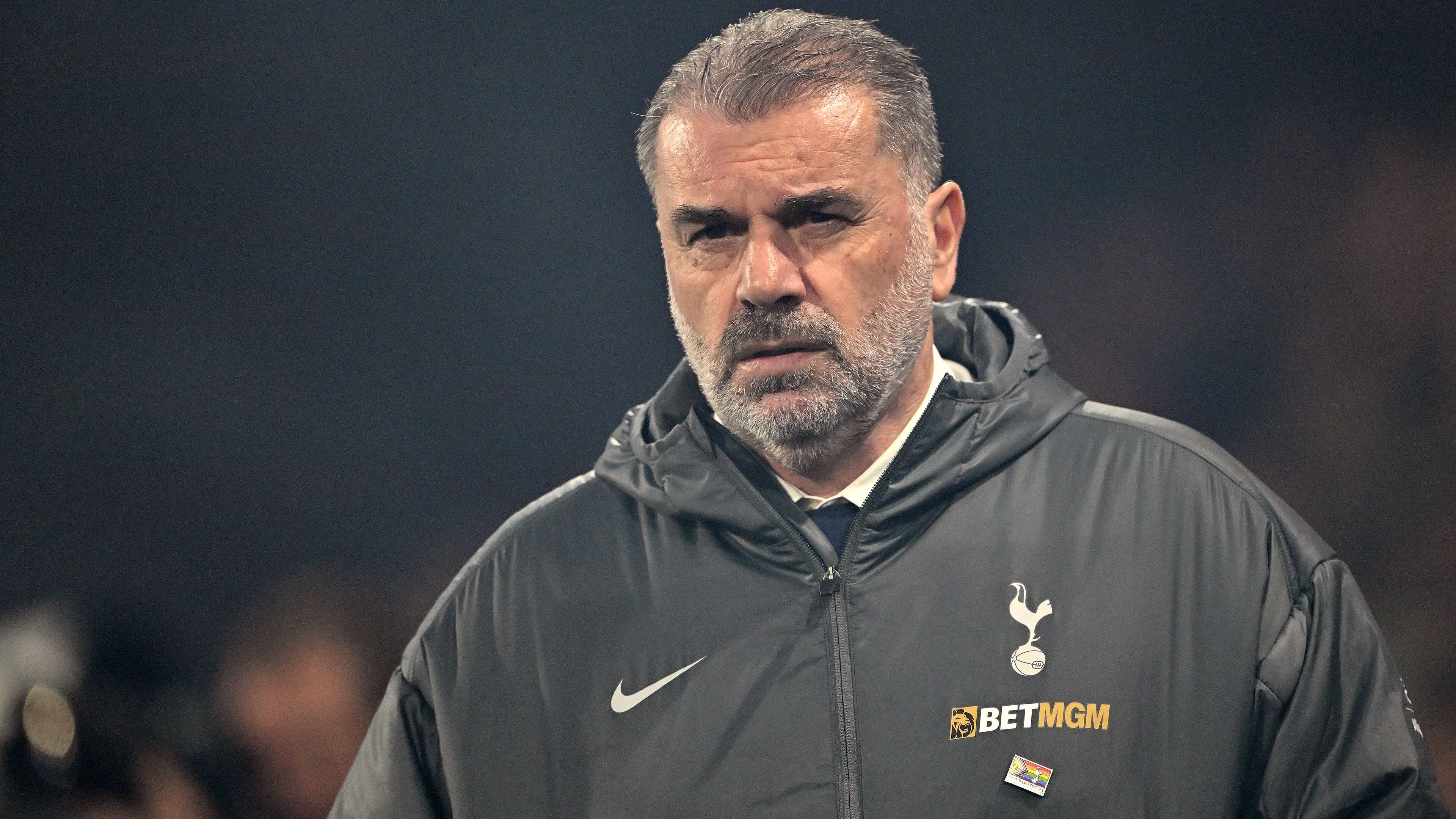 📽️ | Postecoglou goes viral for furious response to 'familiar story' question  