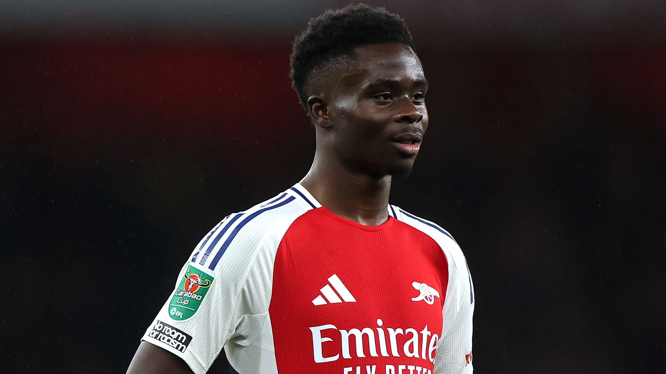 Saka 'obligated' to go on holiday as he continues recovery  