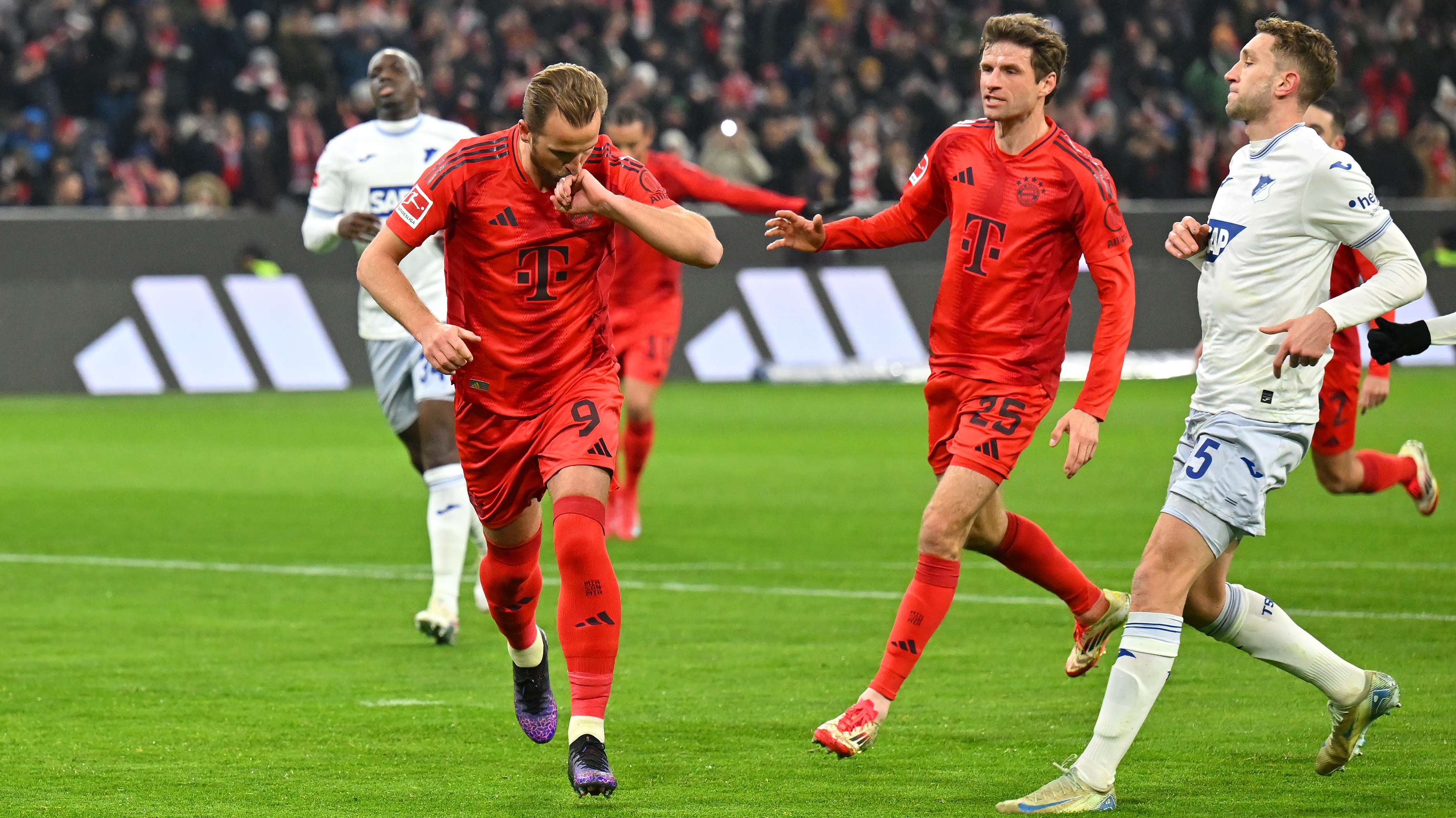 'One big sh*t season' - Bundesliga star rants after Bayern rout  