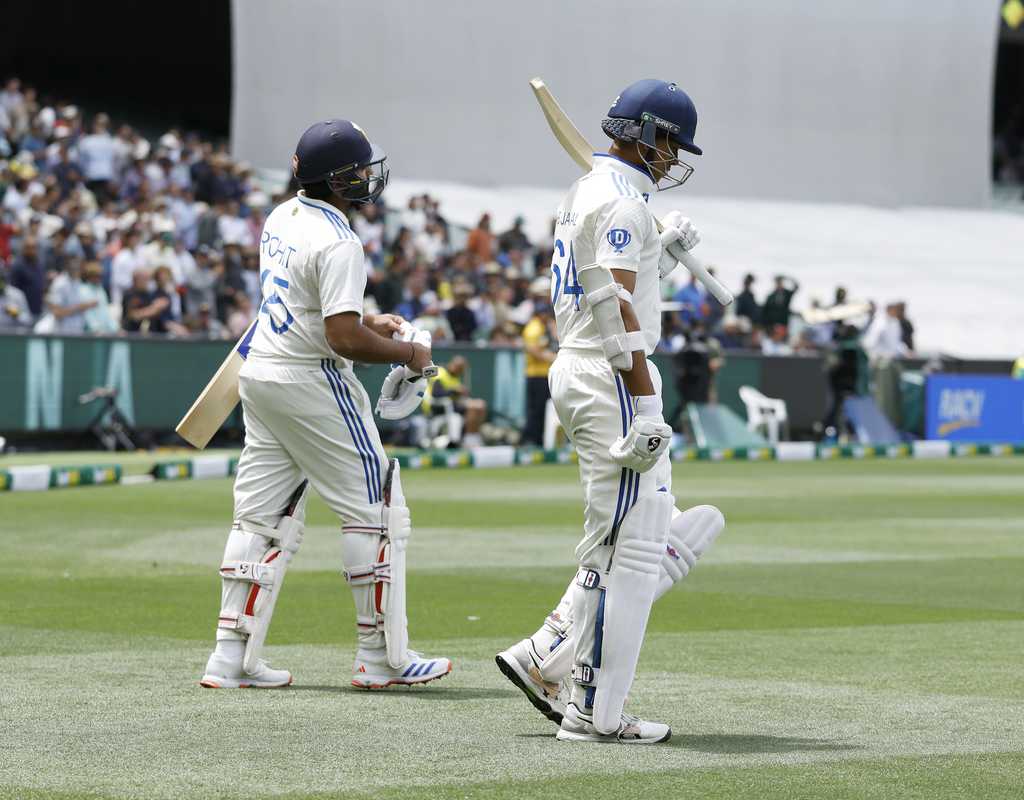 Low scores for India's stars headline opening day of latest Ranji fixtures  