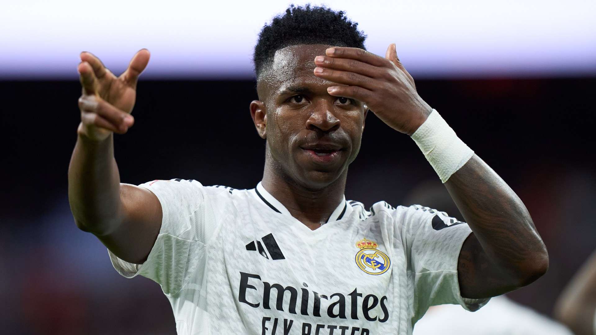 Madrid dressing room reacts to talk of Vini Jr leaving for Saudi  