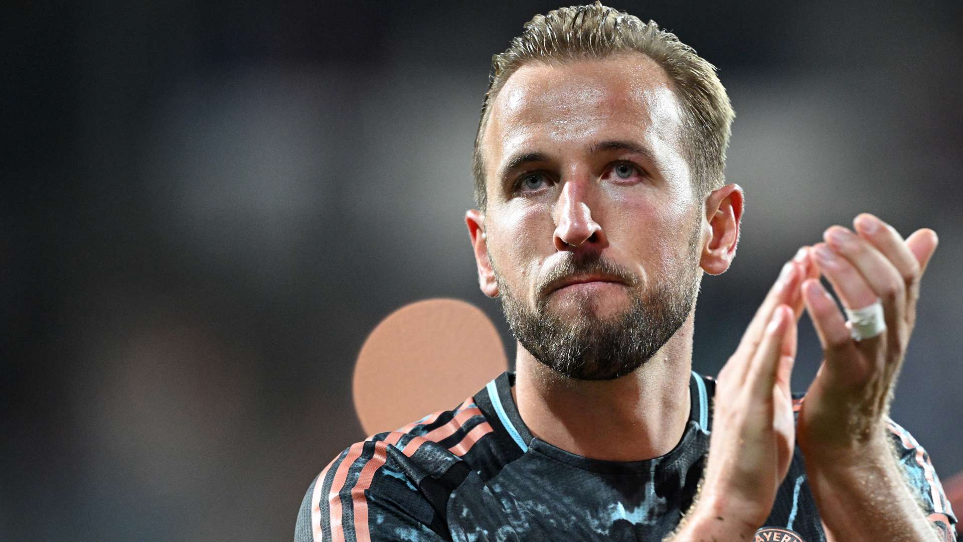 Kane backed for Bayern trophy after getting 'so much sh*t'  