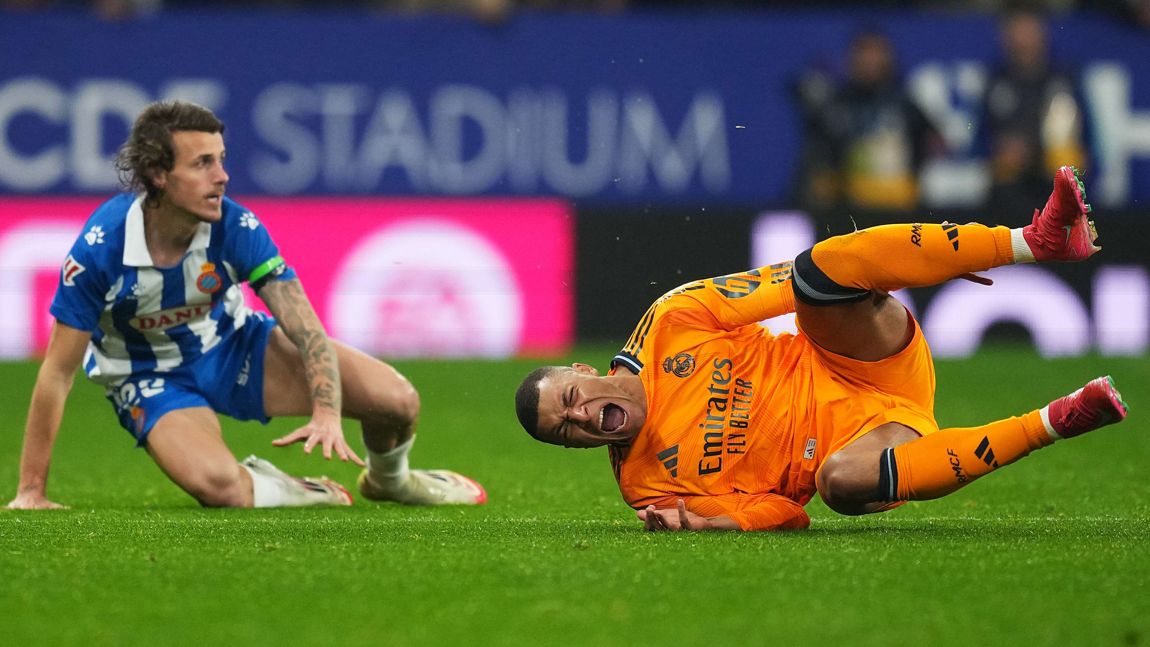 Real Madrid make official complaint about 'refereeing behaviour'  