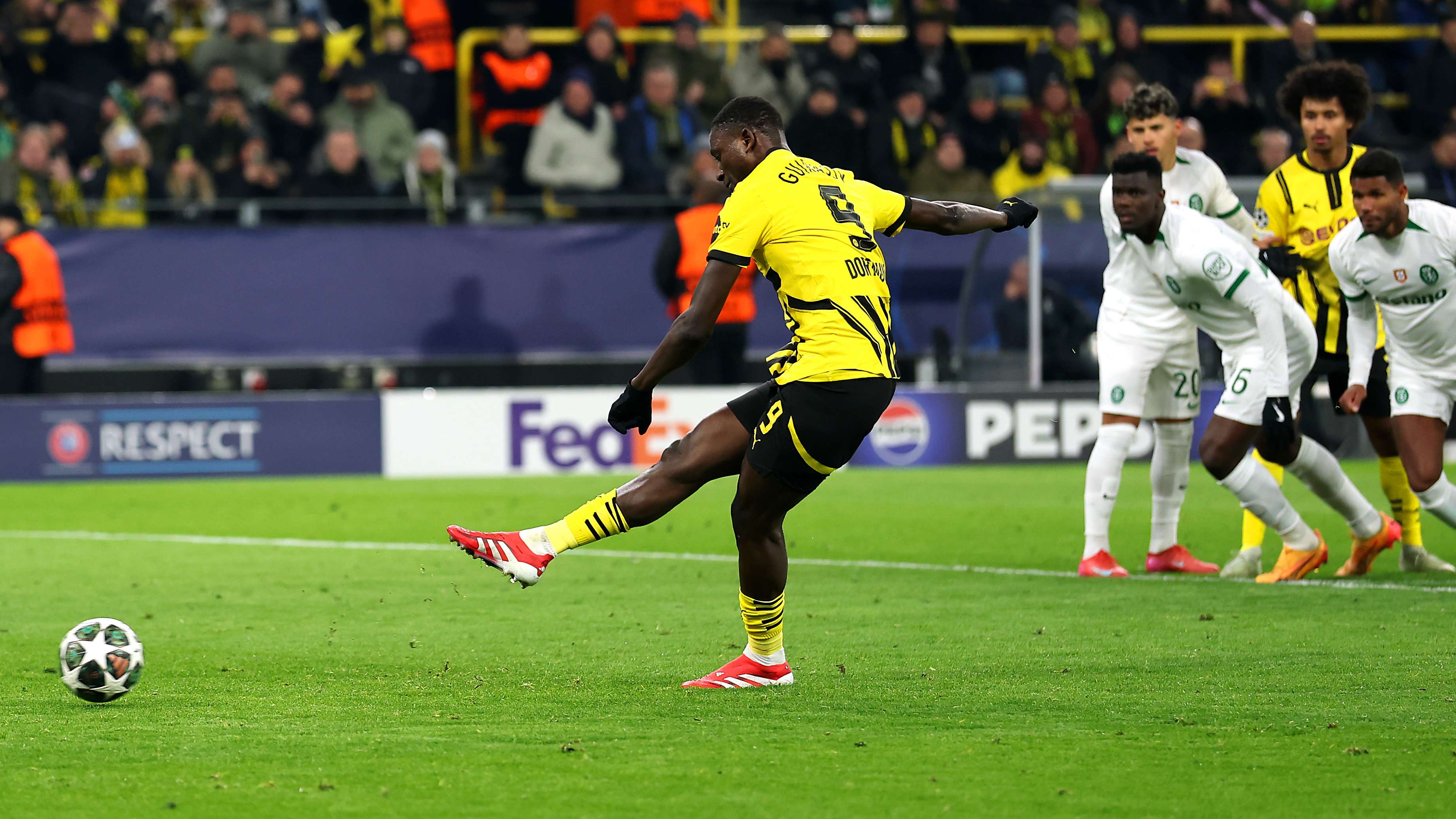 Dortmund get the job done as Sporting are dumped out of UCL  