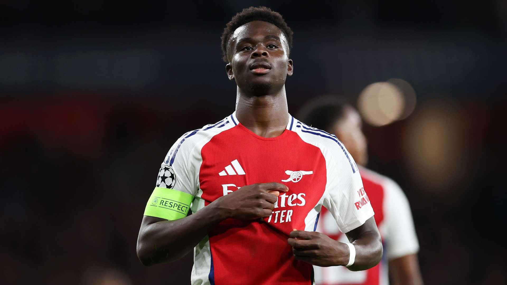 Saka & White spotted with Arsenal squad for Dubai camp  