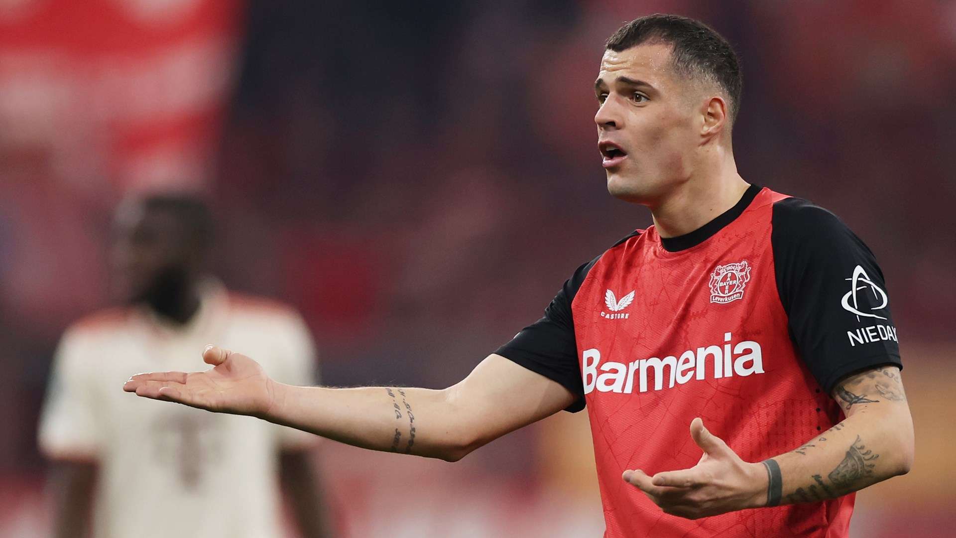 Xhaka fumes at Michael Oliver over controversial Bayern penalty call  