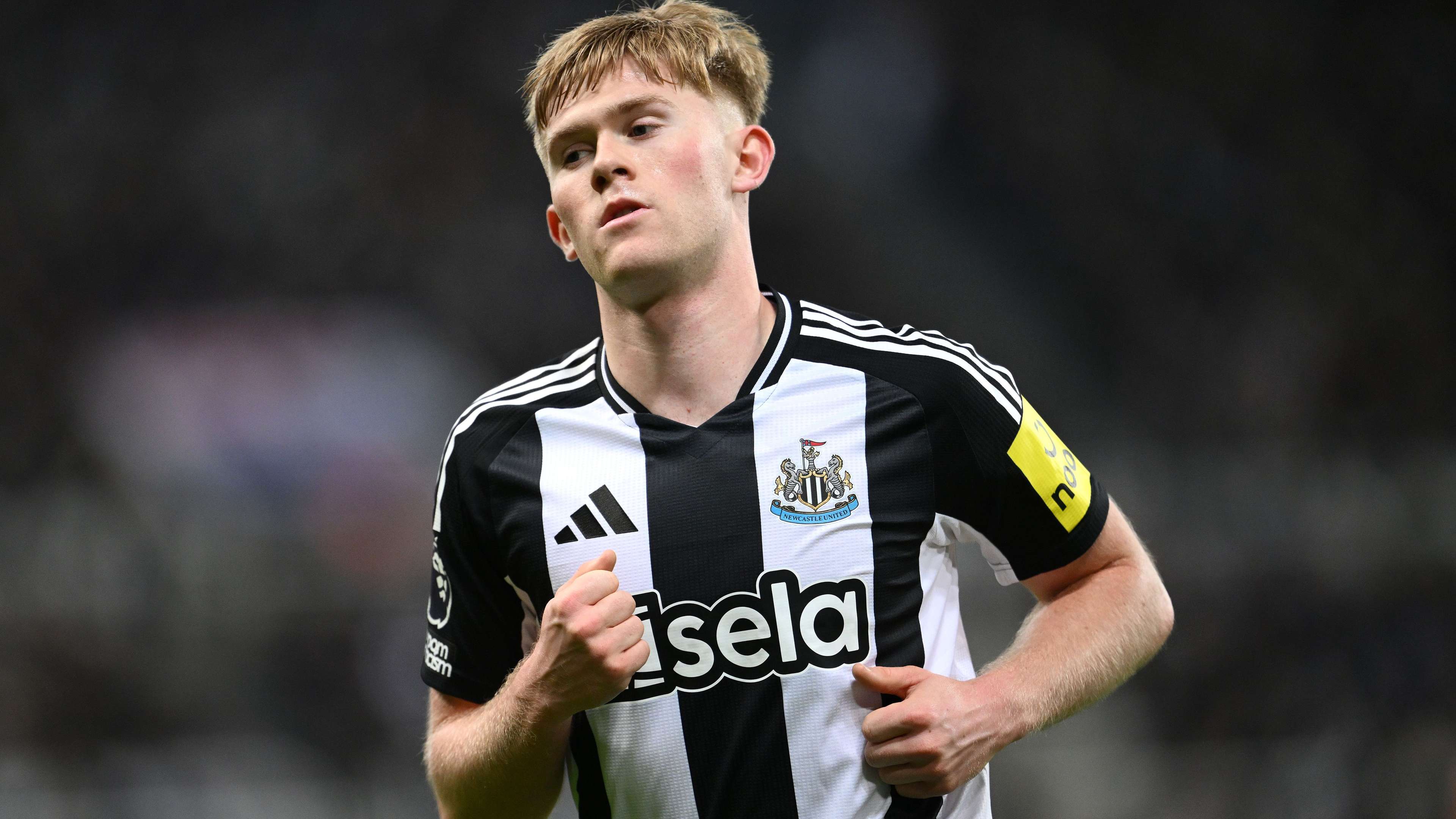 Salah to run riot? Newcastle dealt devastating Hall blow ahead of Carabao Cup final  